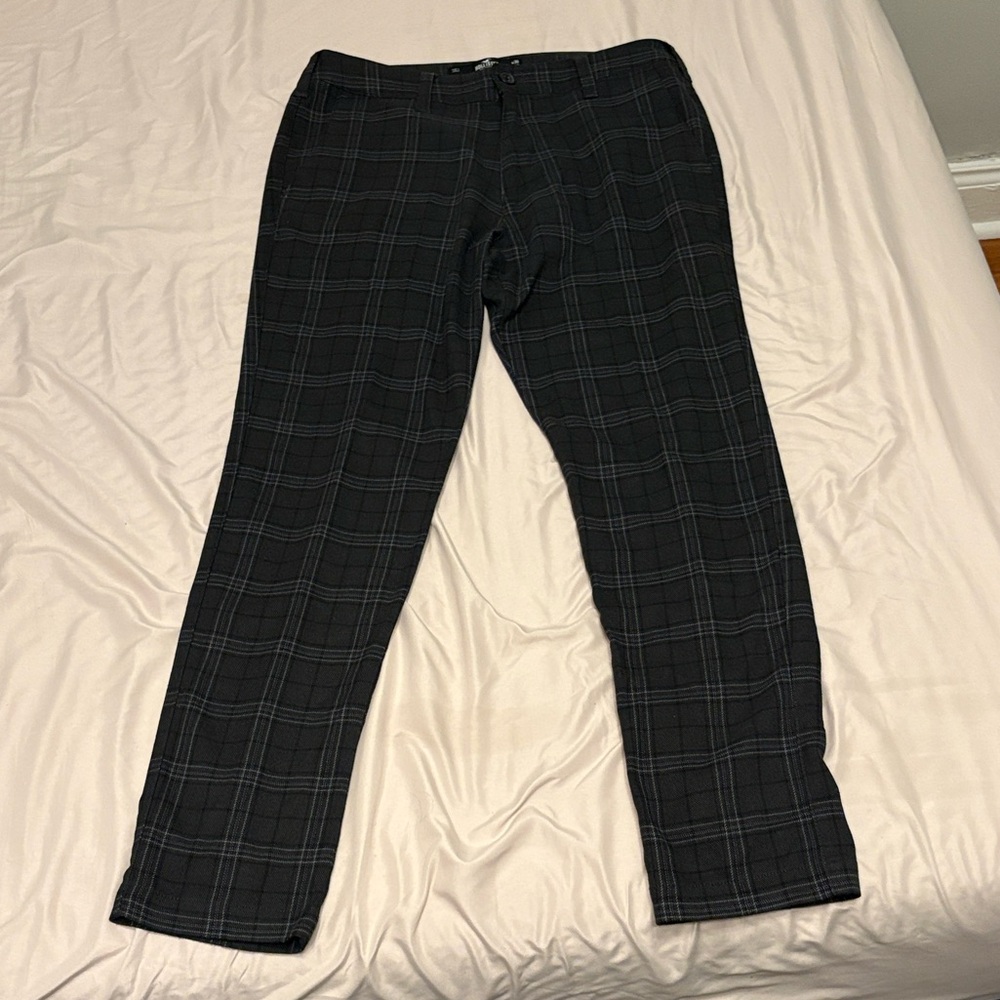 Hollister Black Plaid Slacks - Picture 8 of 8